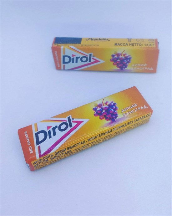 Жевательная резинка "Dirol" Дикий виноград 13.6 гр. 30 шт. уп. 02503
