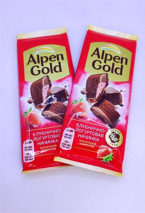 Плиточный шоколад "Alpen Gold" Йогурт с клубникой 80 гр. 21 шт. уп. 02621